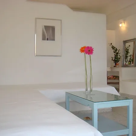 Elmarel Apartment Kamari (Santorini)