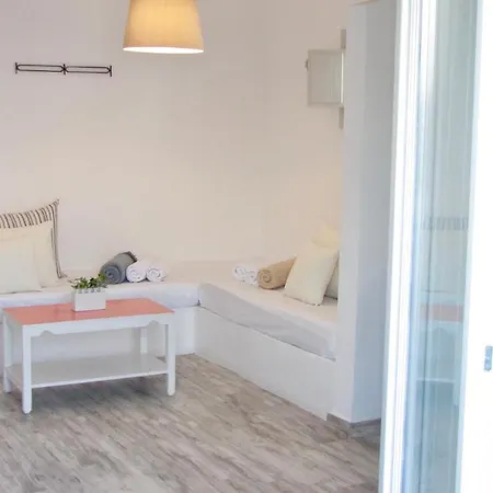 Elmarel Apartment